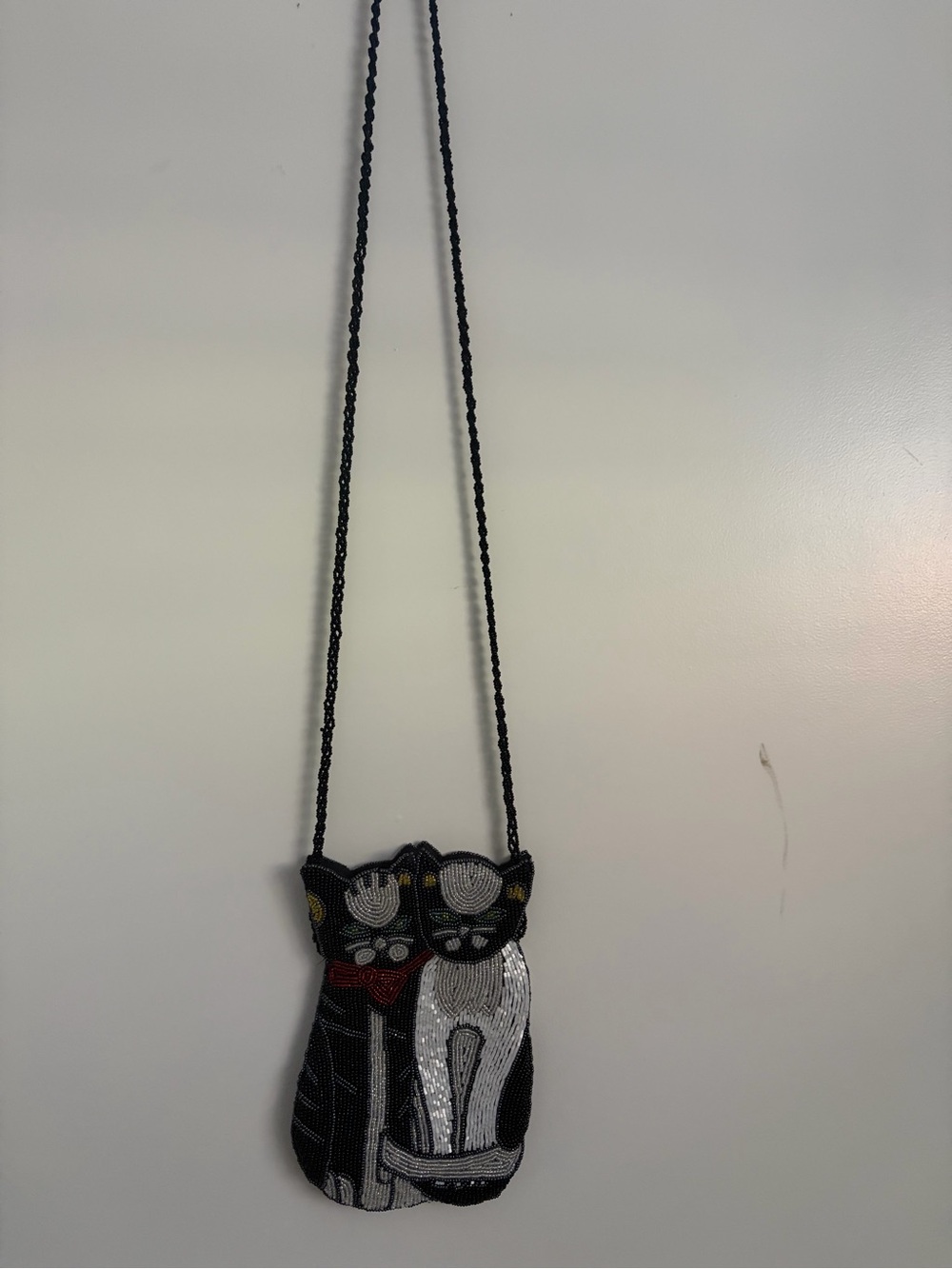 Beaded Black & White Cat Crossbody Bag - Decorative Pet Design Vintage - Picture 2 of 7